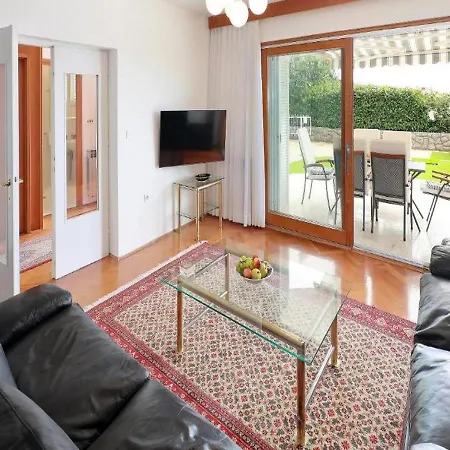 Vita,free Wifi,nearby Sea 奥帕提亚