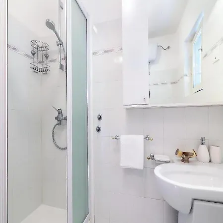 Vita,free Wifi,nearby Sea 别墅 奥帕提亚