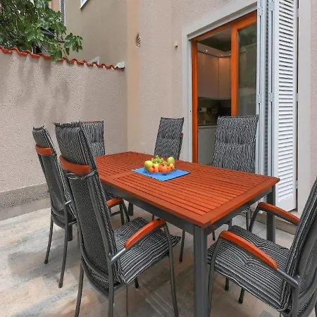 Vita,free Wifi,nearby Sea Villa *
