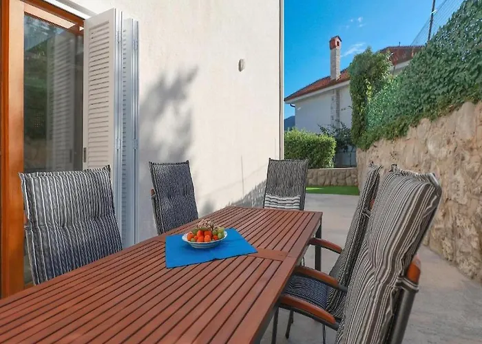 Willa Vita,free Wifi,nearby Sea *