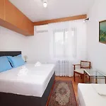Vita,free Wifi,nearby Sea Villa *