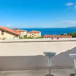 Vita,free Wifi,nearby Sea Villa