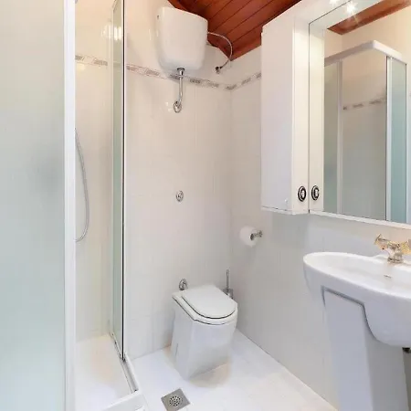 וילה Vita,free Wifi,nearby Sea אופטיה