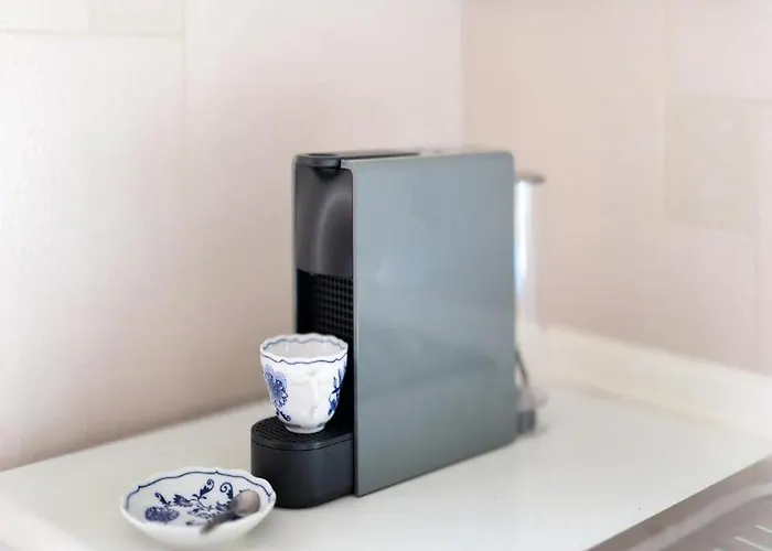 Vita,free Wifi,nearby Sea