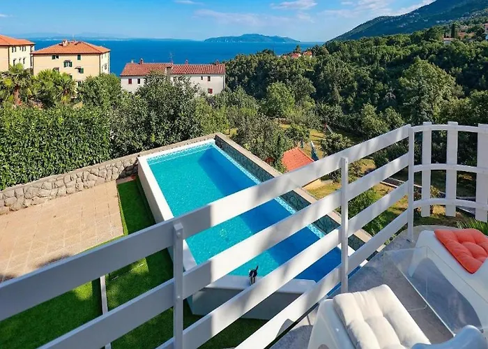 Vita,free Wifi,nearby Sea Vila Opatija