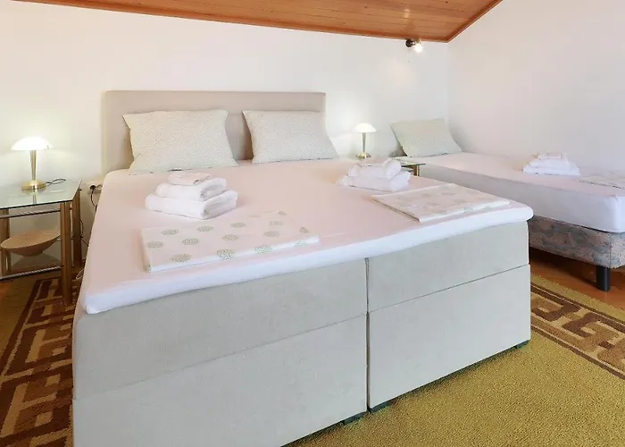 Vita,free Wifi,nearby Sea Vila