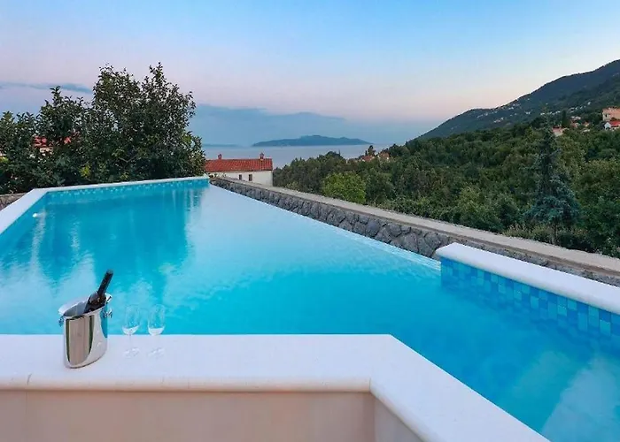 Villa Vita,free Wifi,nearby Sea Opatija